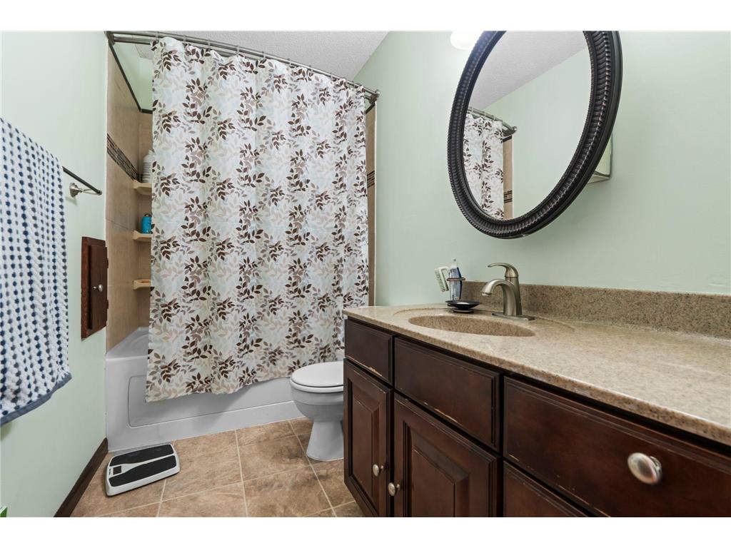 966 Oak Ridge Point NE Blaine MN 55434 7048114 image30