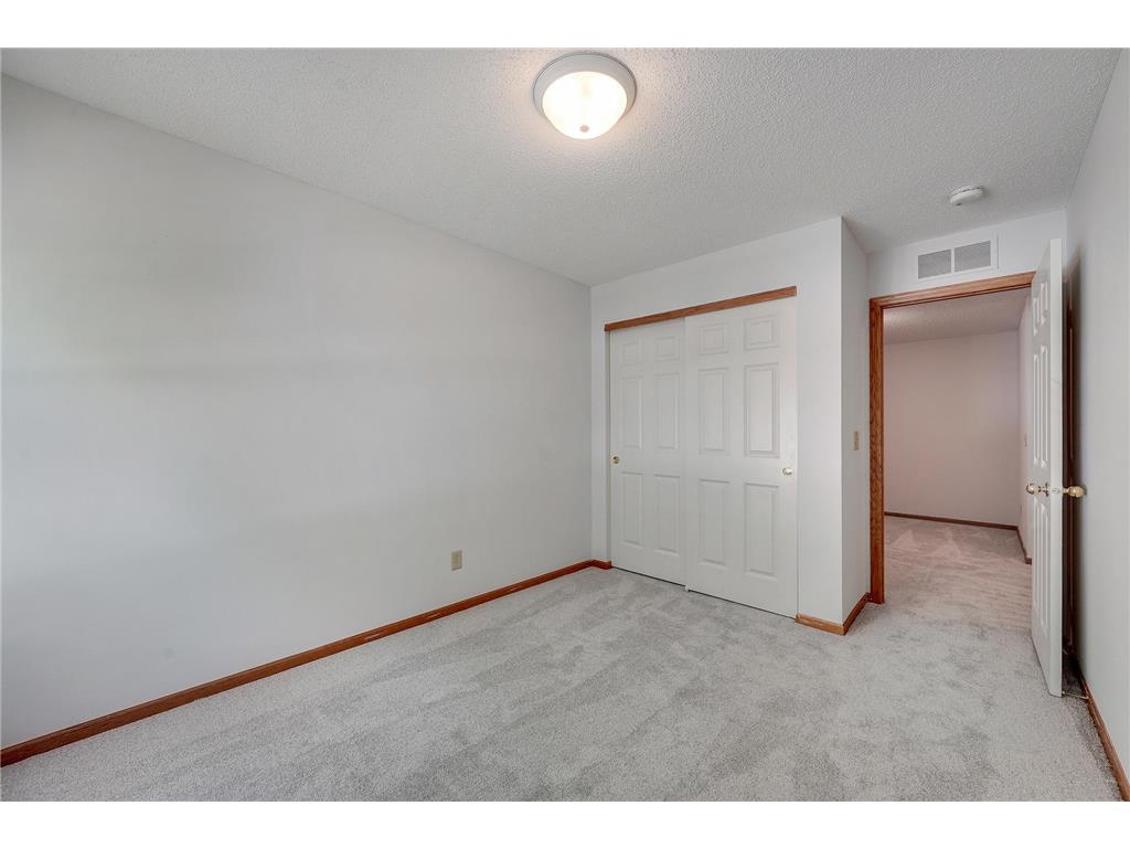 966 Princeton Avenue Shakopee MN 55379 7094475 image40