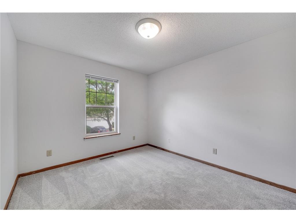 966 Princeton Avenue Shakopee MN 55379 7115425 image39