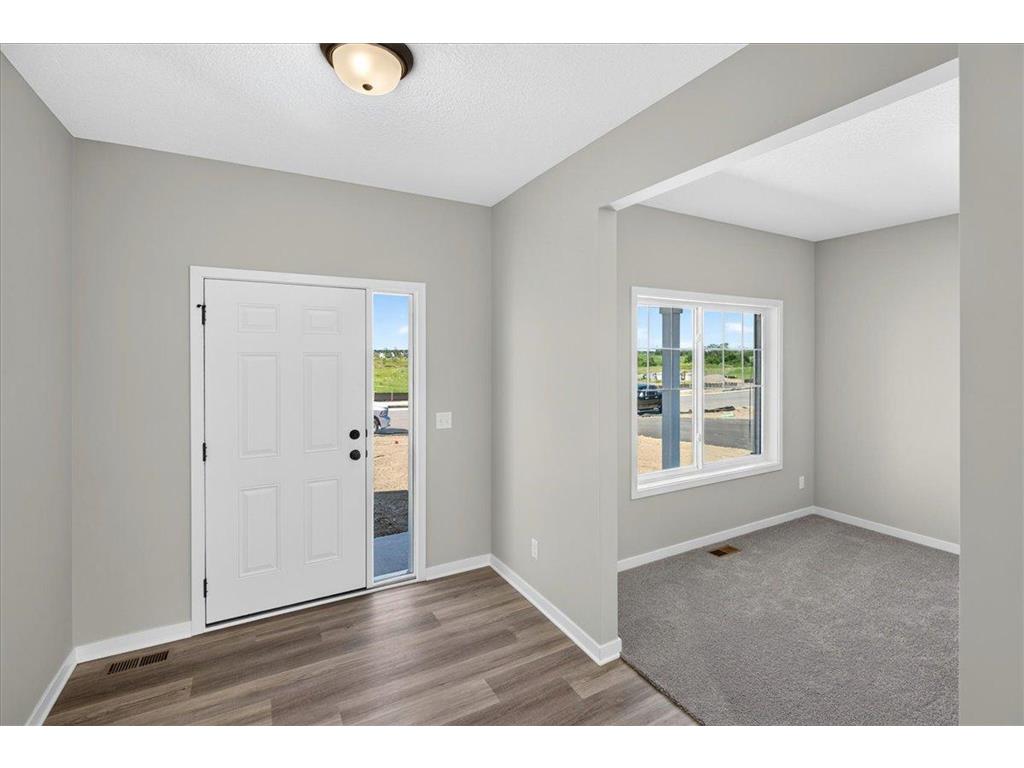9662 32nd Street NE Saint Michael MN 55376 7079884 image3
