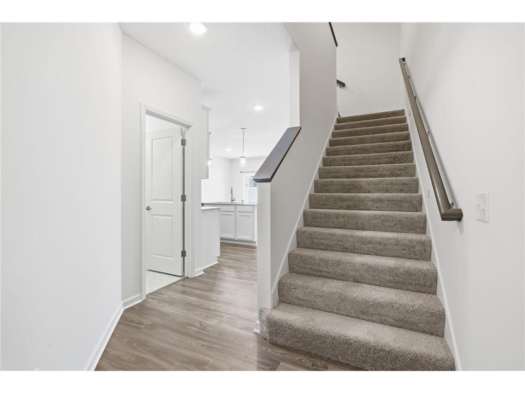 9669 4th Street Lane N Lake Elmo MN 55042 7060200 image7