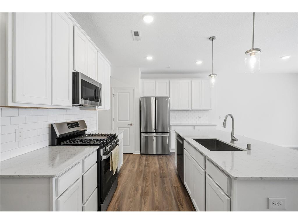 9669 4th Street Lane N Lake Elmo MN 55042 7060200 image9