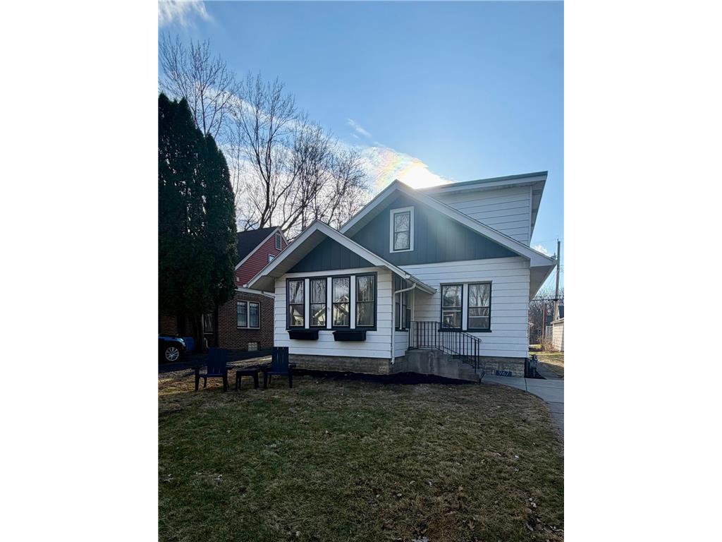 967 Cherokee Avenue West Saint Paul MN 55118 7050097 image2
