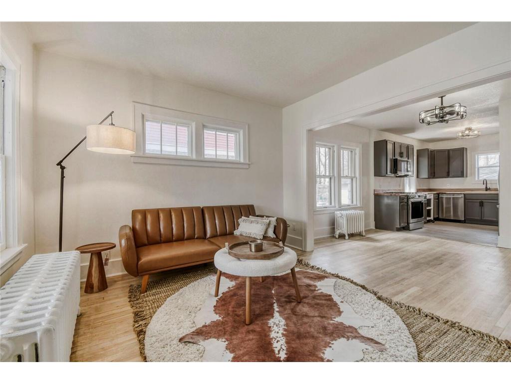967 Cherokee Avenue West Saint Paul MN 55118 7050097 image4