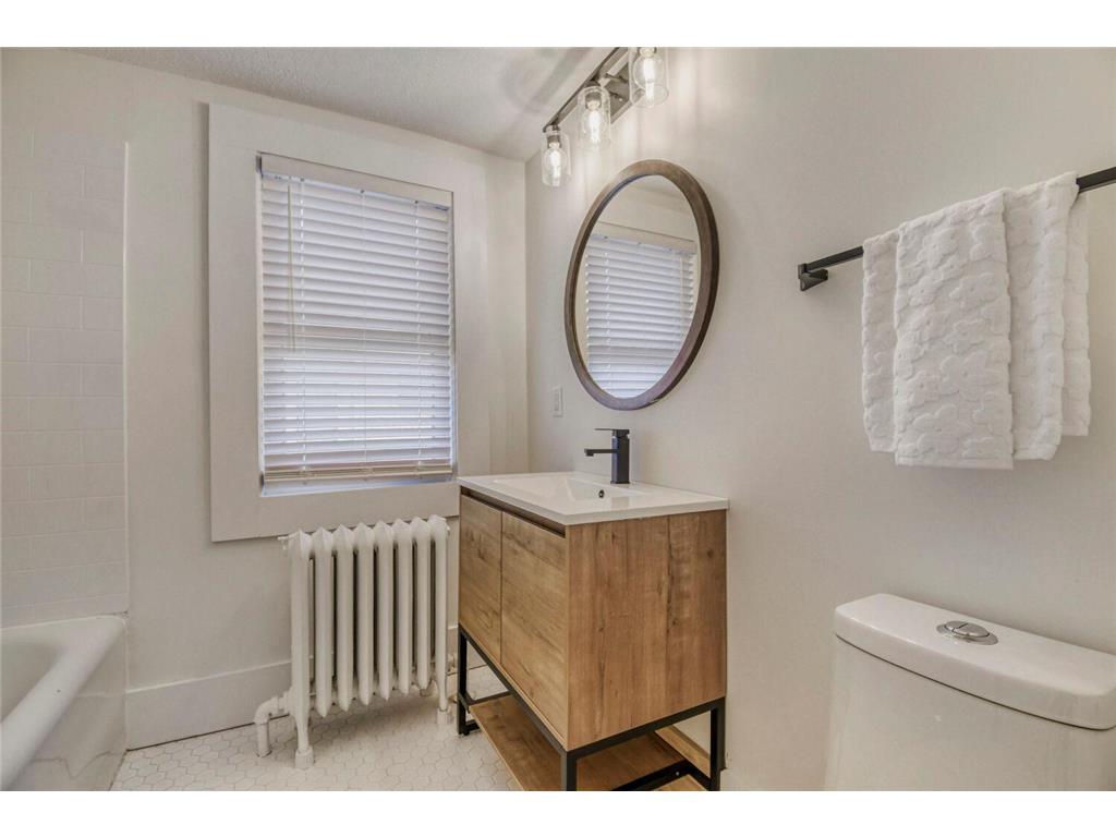 967 Cherokee Avenue West Saint Paul MN 55118 7050097 image9