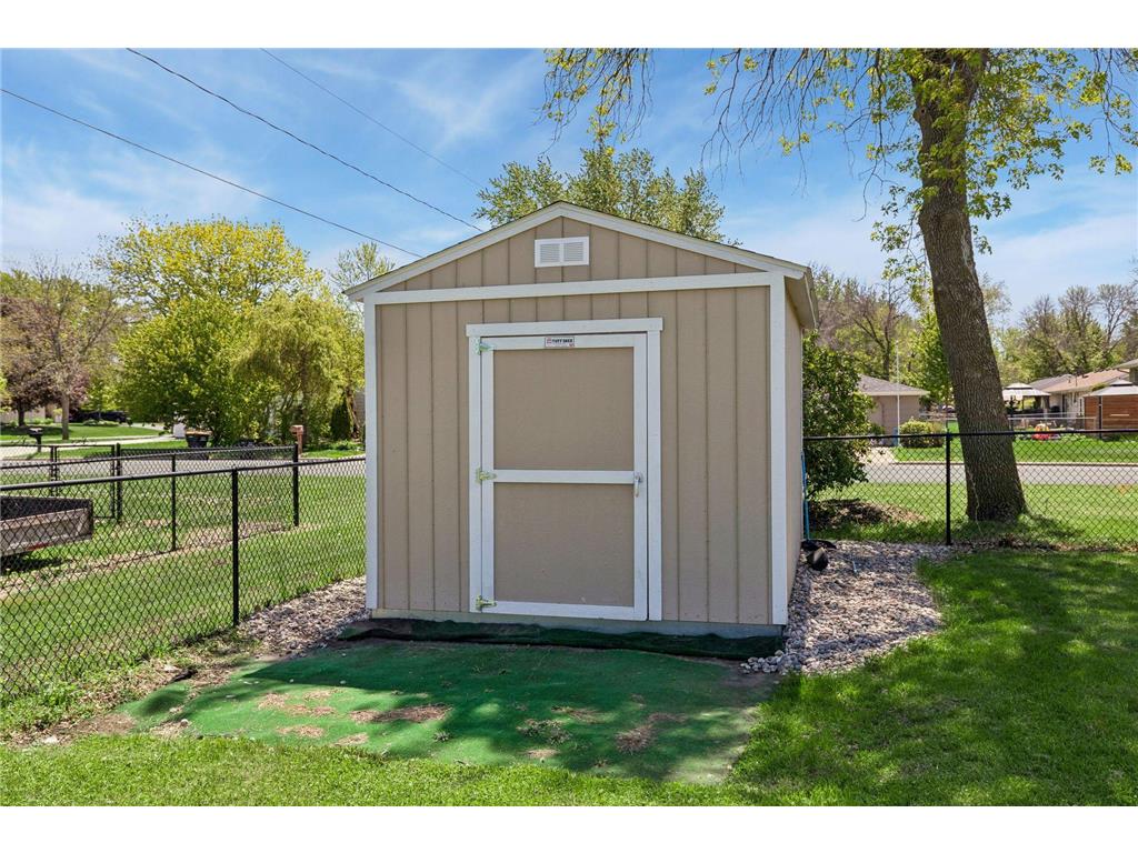 967 Sibley Street S Shakopee MN 55379 7074816 image18