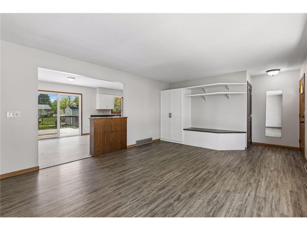 967 Sibley Street S Shakopee MN 55379 7074816 image3