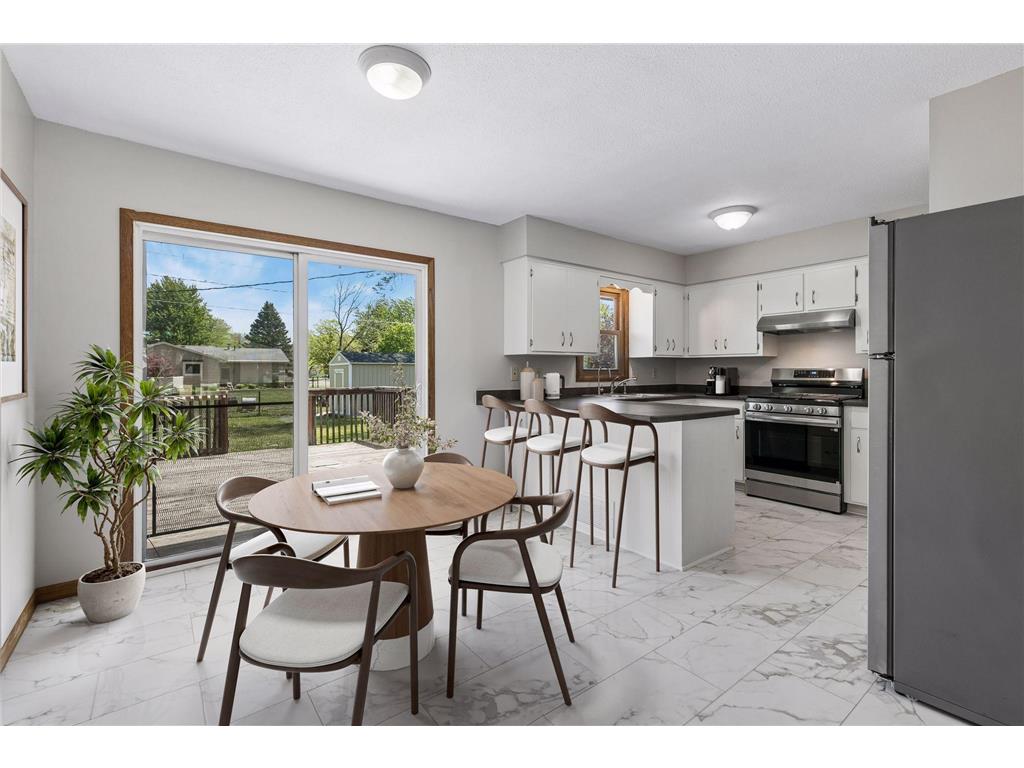 967 Sibley Street S Shakopee MN 55379 7074816 image4