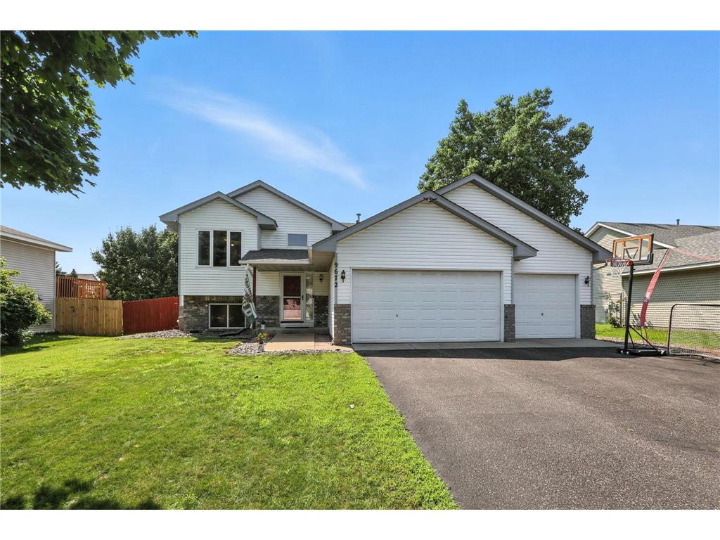9672 Hale Avenue S Cottage Grove MN 55016 6763299 image1