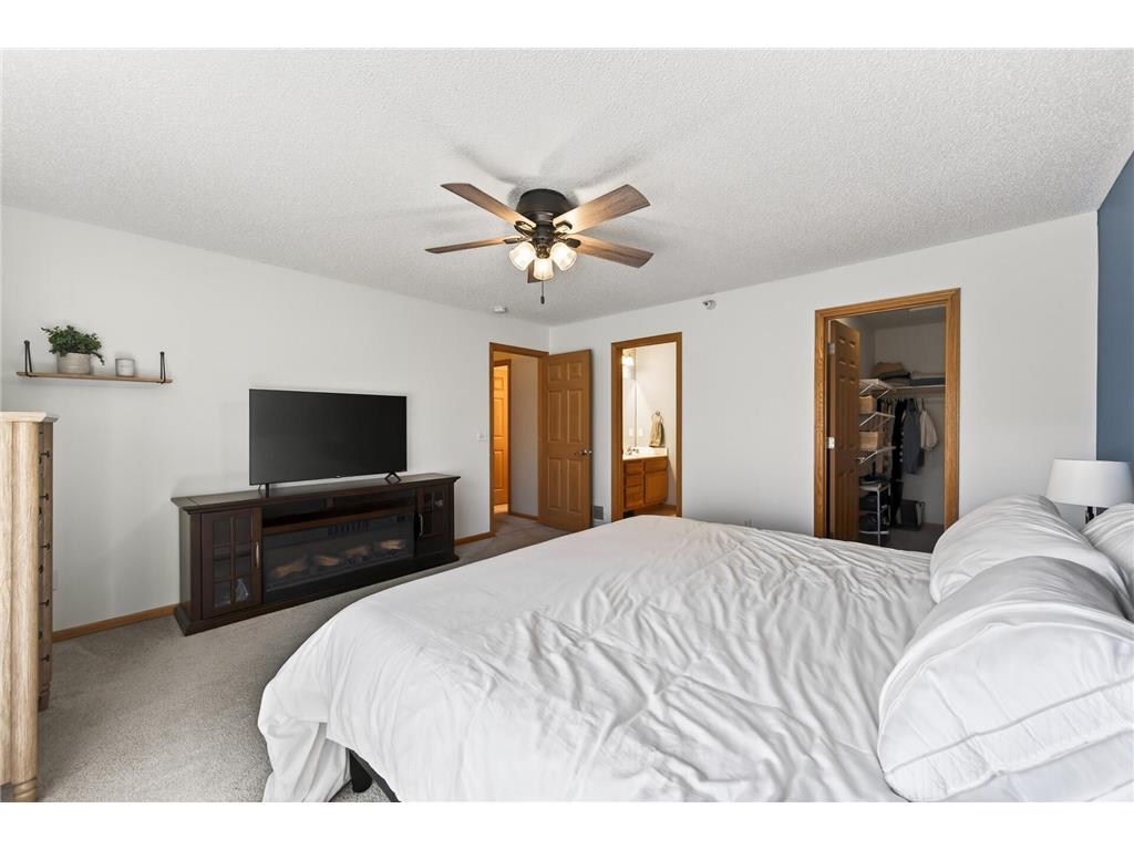 9675 Belmont Lane Eden Prairie MN 55347 7049774 image16