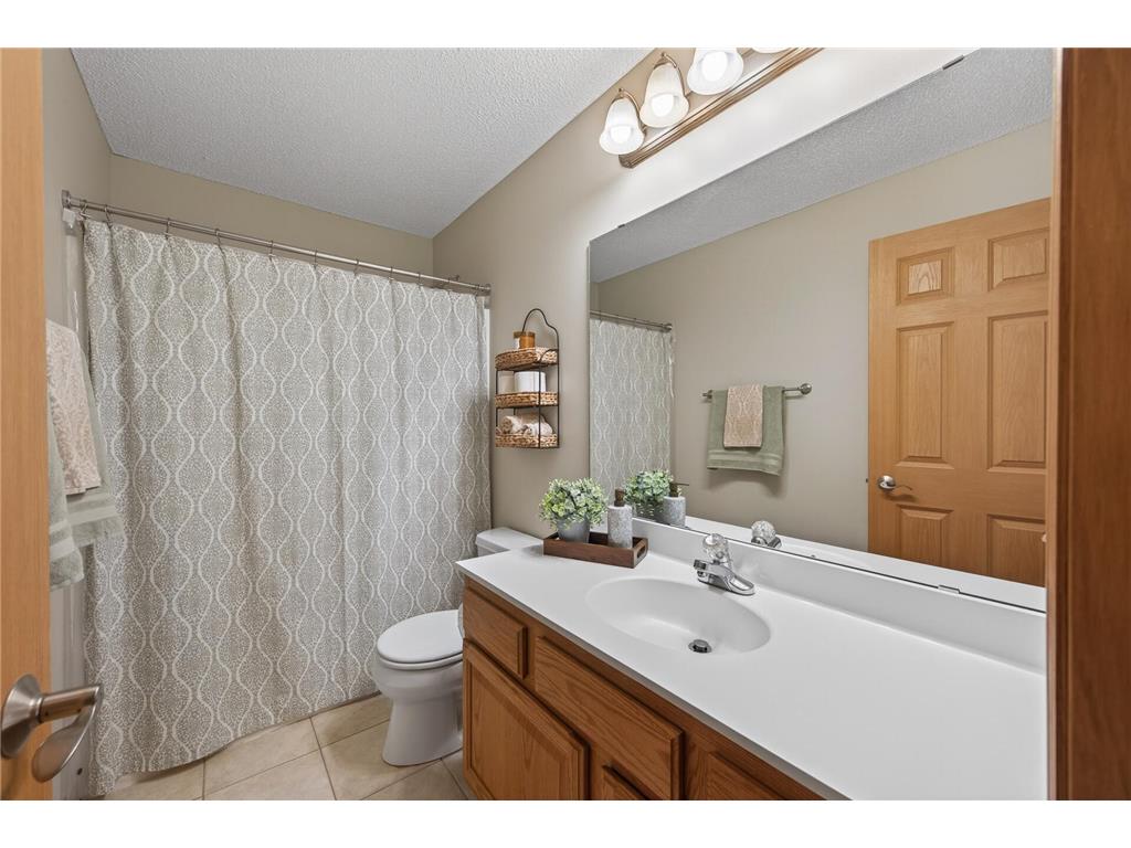 9675 Belmont Lane Eden Prairie MN 55347 7049774 image23
