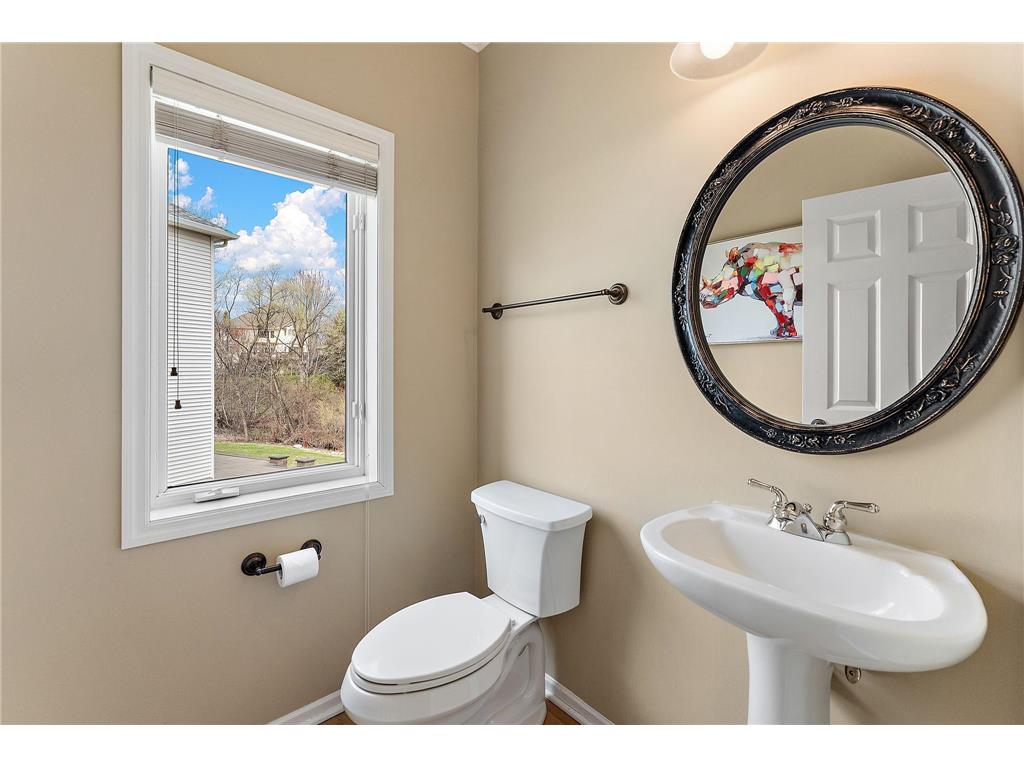 9677 Jonathan Lane Eden Prairie MN 55347 7053969 image15