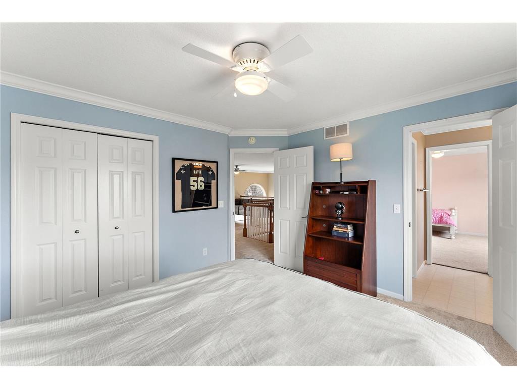 9677 Jonathan Lane Eden Prairie MN 55347 7053969 image46