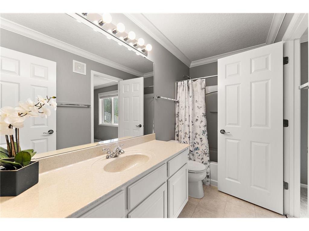 9677 Jonathan Lane Eden Prairie MN 55347 7053969 image48