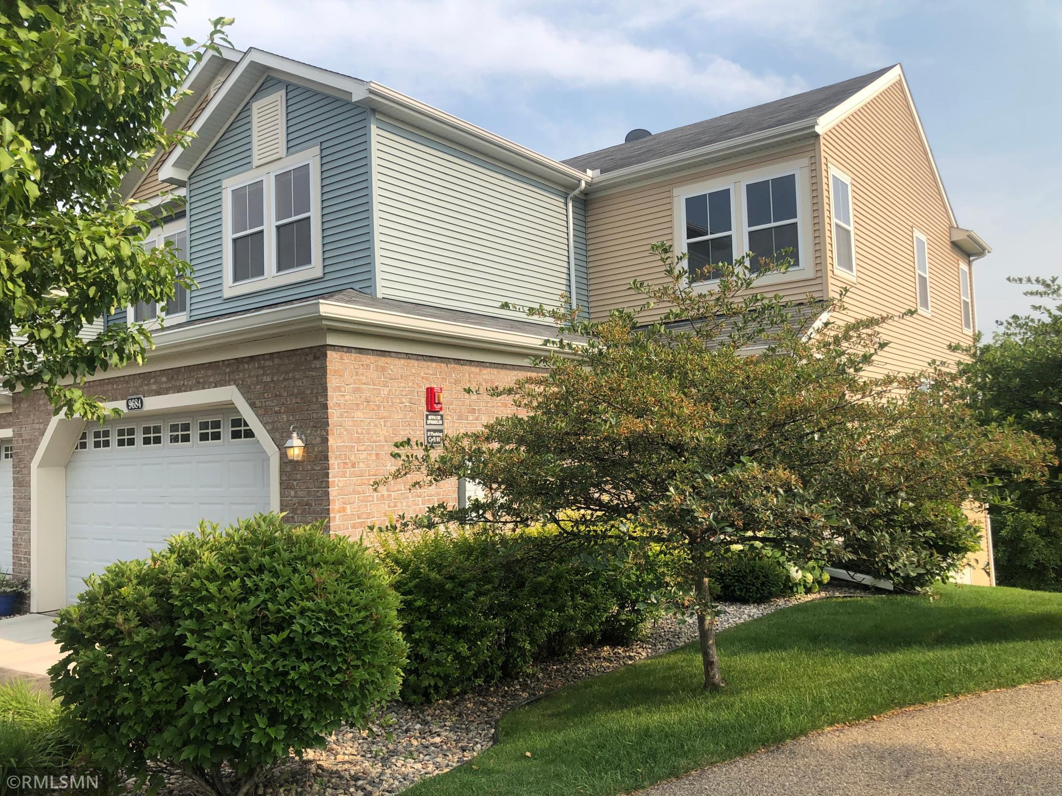 9684 Washington Boulevard, Chanhassen, MN 55317 MLS 6027838 Edina
