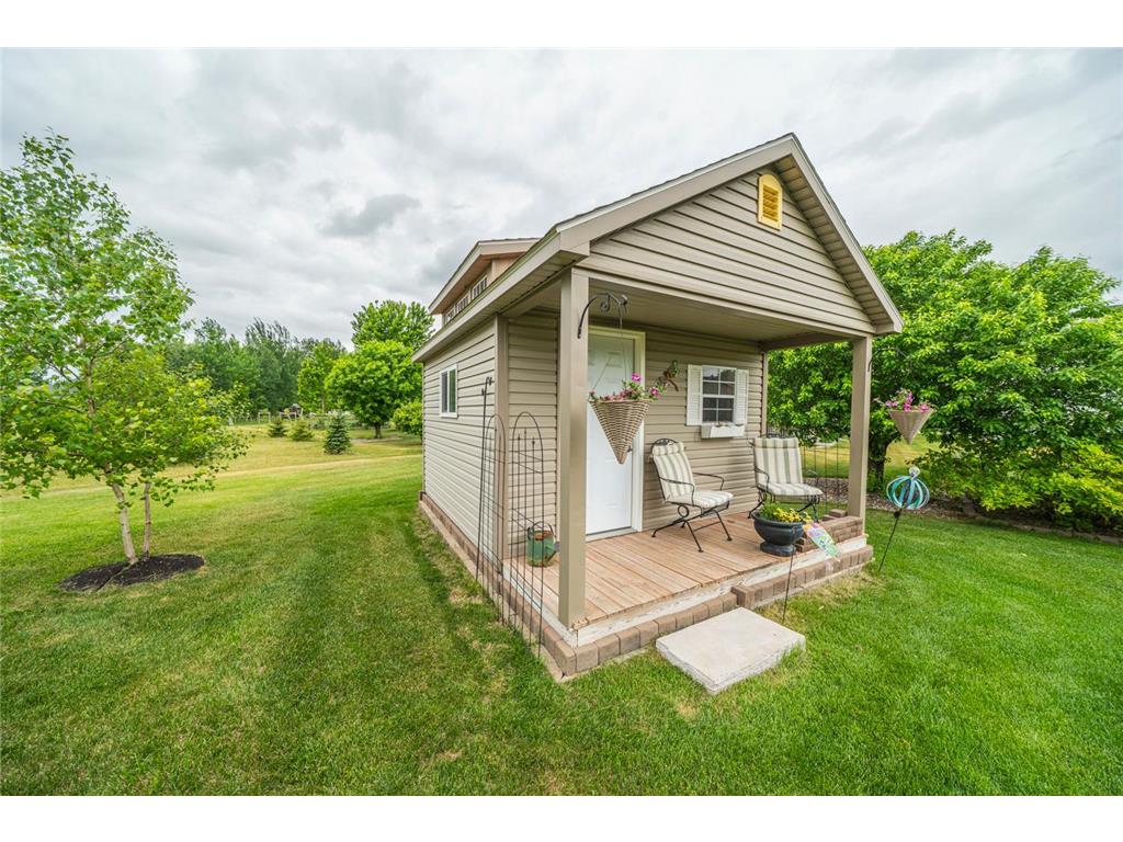 969 32nd Street S Moorhead MN 56560 7091881 image10