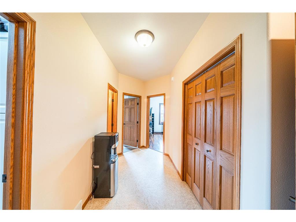 969 32nd Street S Moorhead MN 56560 7091881 image29