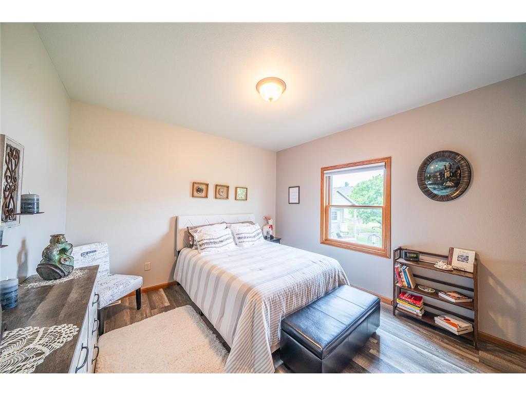 969 32nd Street S Moorhead MN 56560 7091881 image30