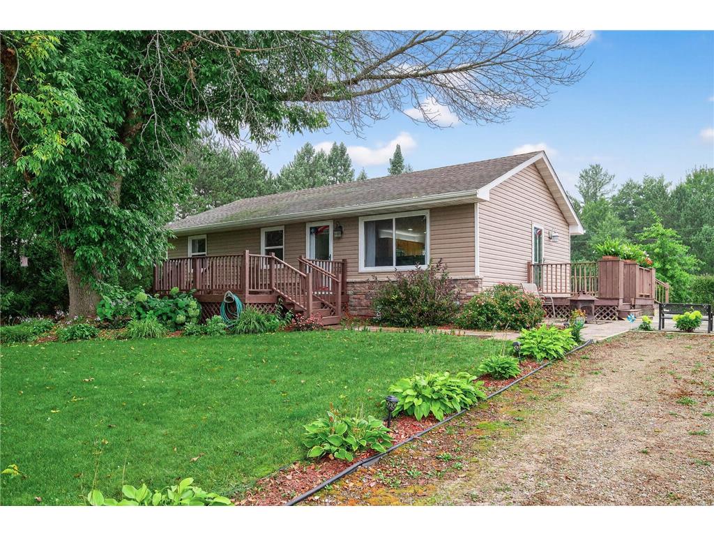 9695 281st Avenue NE North Branch MN 55056 6817379 image1