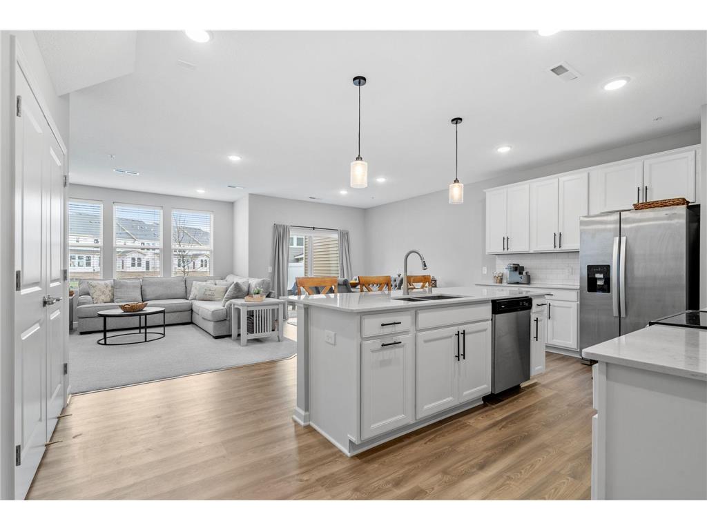 9698 4th Street Lane N Lake Elmo MN 55042 6514931 image1