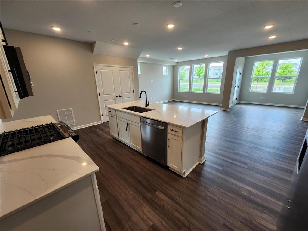 9698 4th Street N Lake Elmo MN 55042 6547326 image1