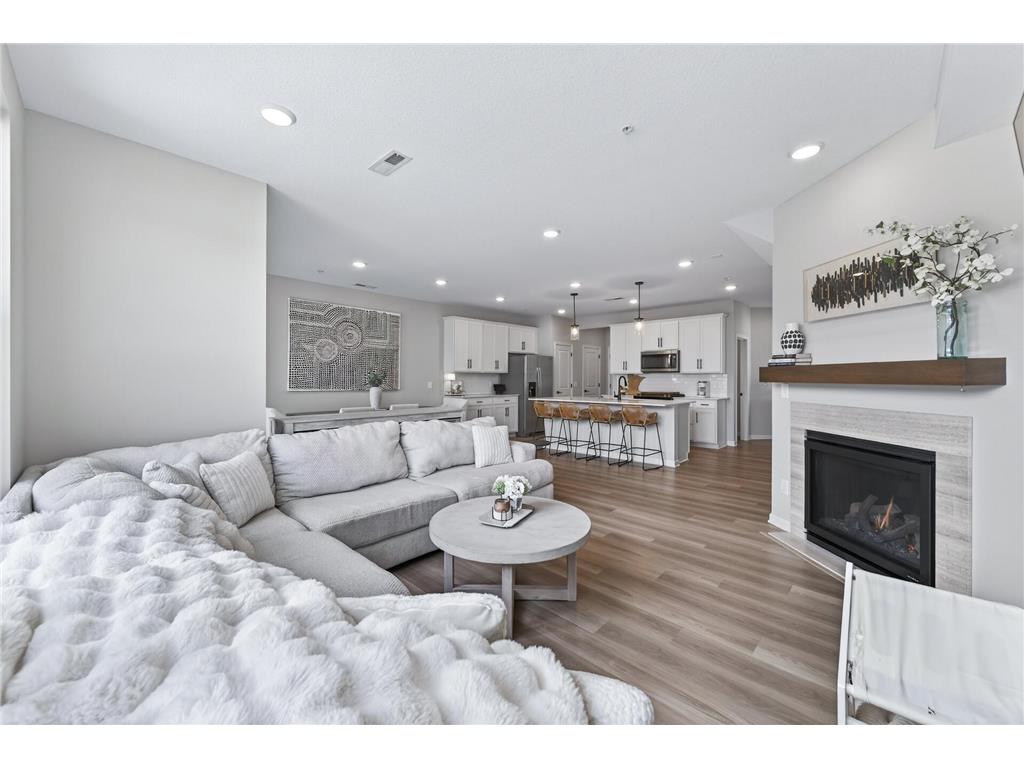 9699 4th Street N Lake Elmo MN 55042 7030170 image2