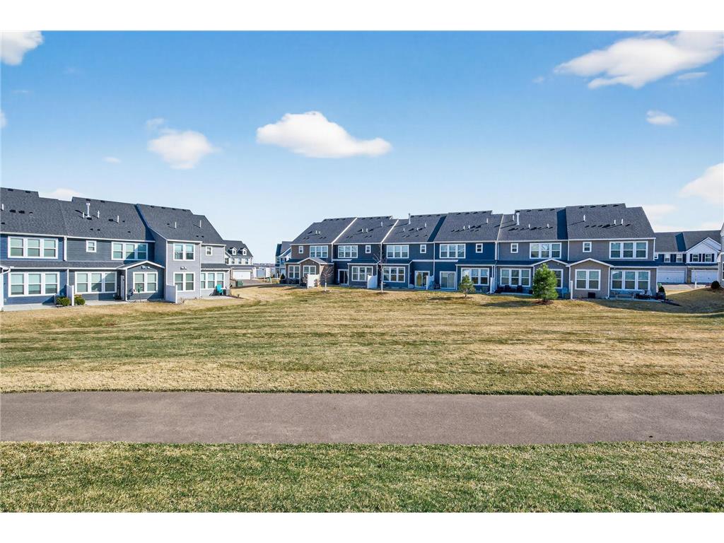 9699 4th Street N Lake Elmo MN 55042 7030170 image32