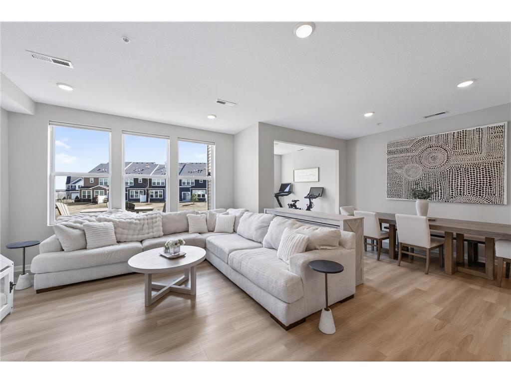 9699 4th Street N Lake Elmo MN 55042 7030170 image5