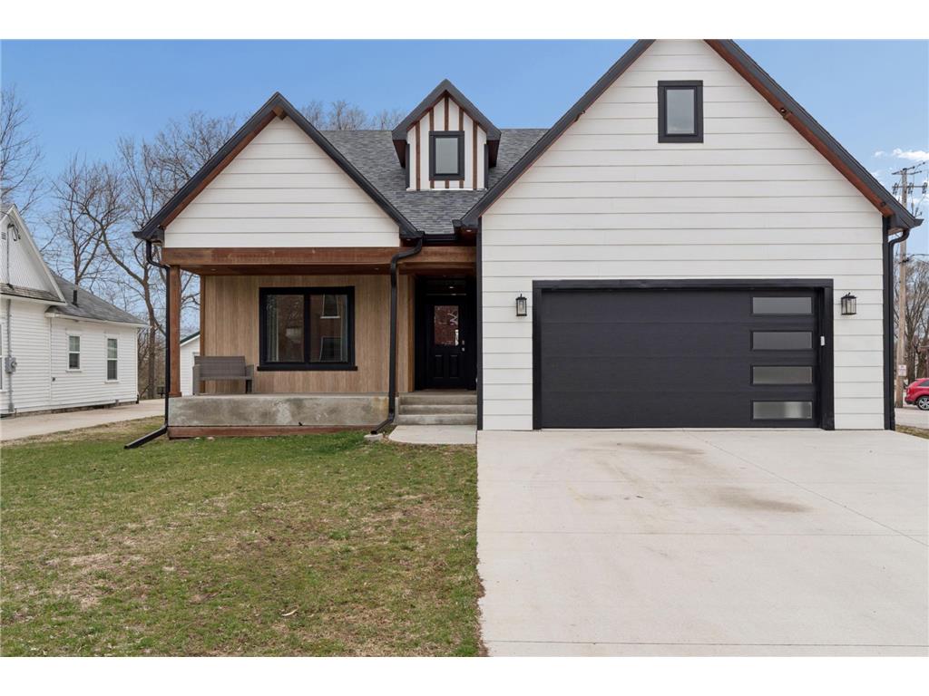 97 8th Street S Northwood IA 50459 7055399 image1