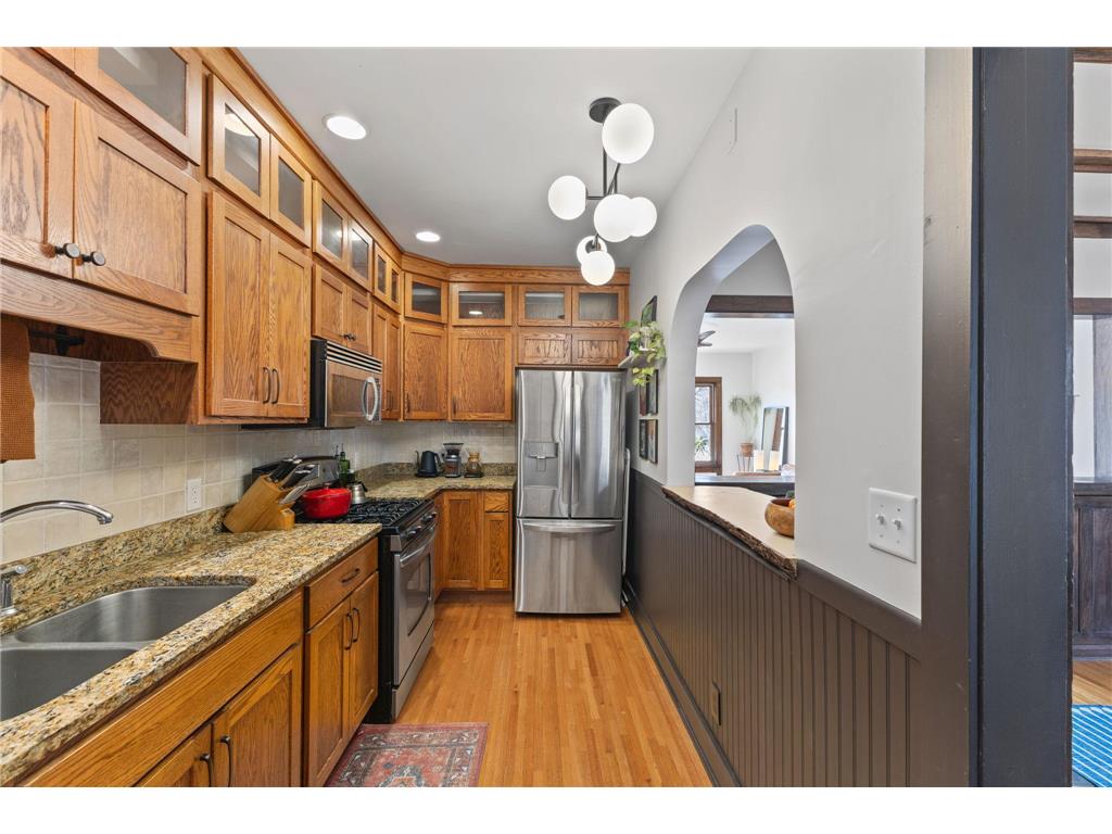 97 Langford Park #4 Saint Paul MN 55108 7022475 image18