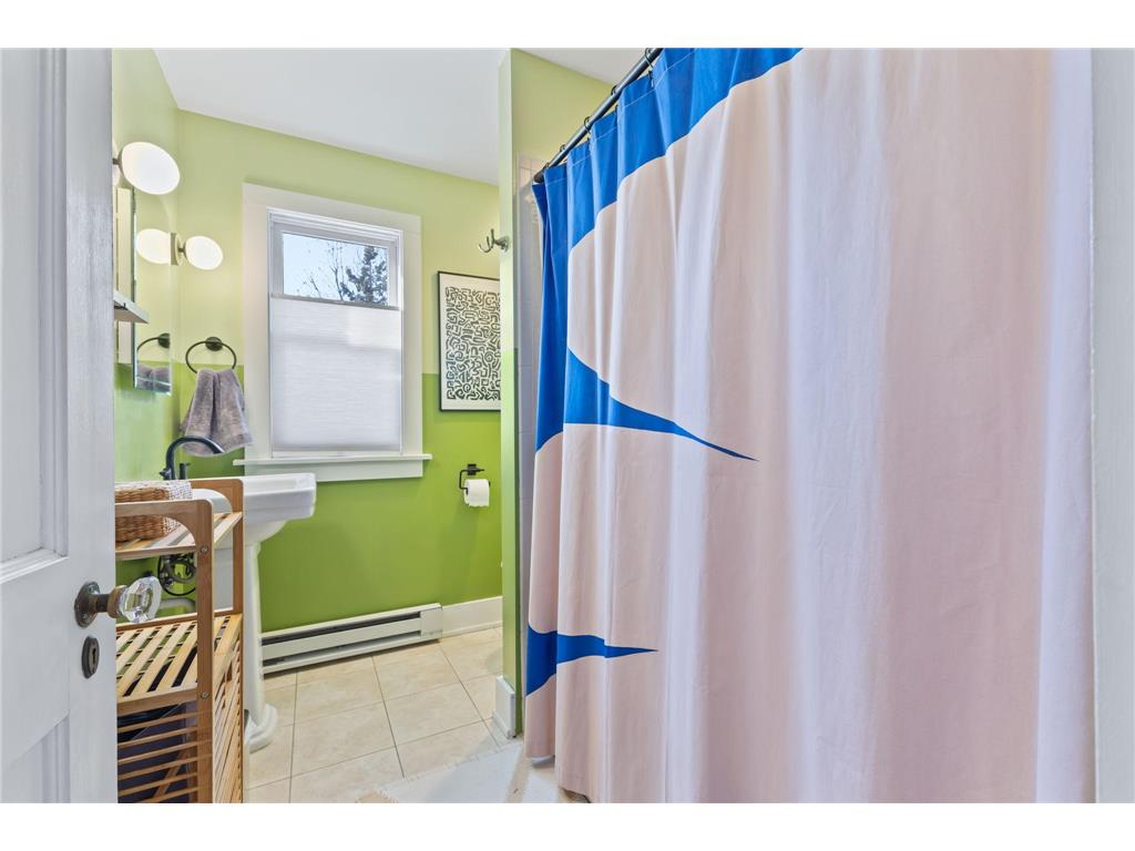 97 Langford Park #4 Saint Paul MN 55108 7022475 image23