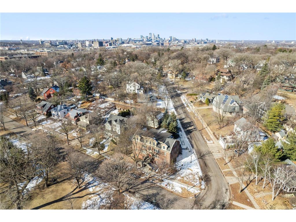 97 Langford Park #4 Saint Paul MN 55108 7022475 image5