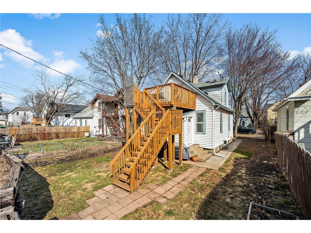 970 Geranium Avenue E Saint Paul MN 55106 7051502 image23
