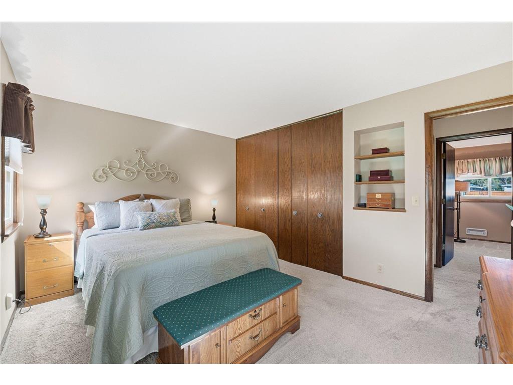 970 Redwood Drive Apple Valley MN 55124 7068287 image34
