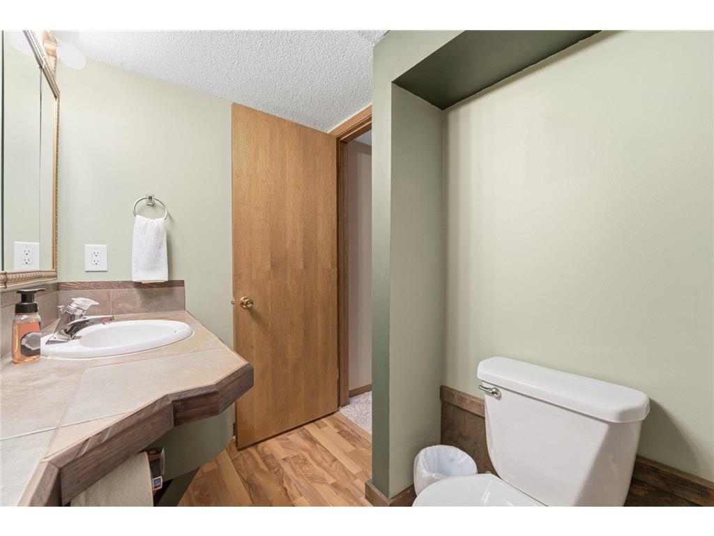 970 Redwood Drive Apple Valley MN 55124 7068287 image39
