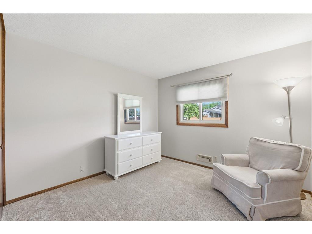 970 Redwood Drive Apple Valley MN 55124 7068287 image45