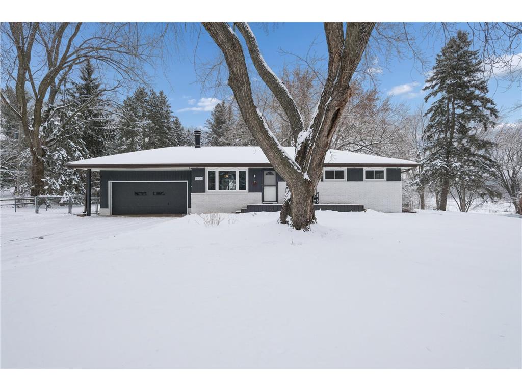 9700 68th Court N Grant MN 55082 7006495 image1