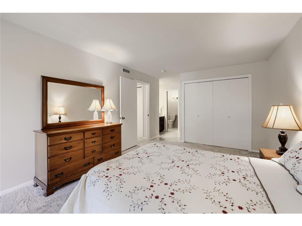 9700 Portland Avenue S #126 Bloomington MN 55420 7065022 image11