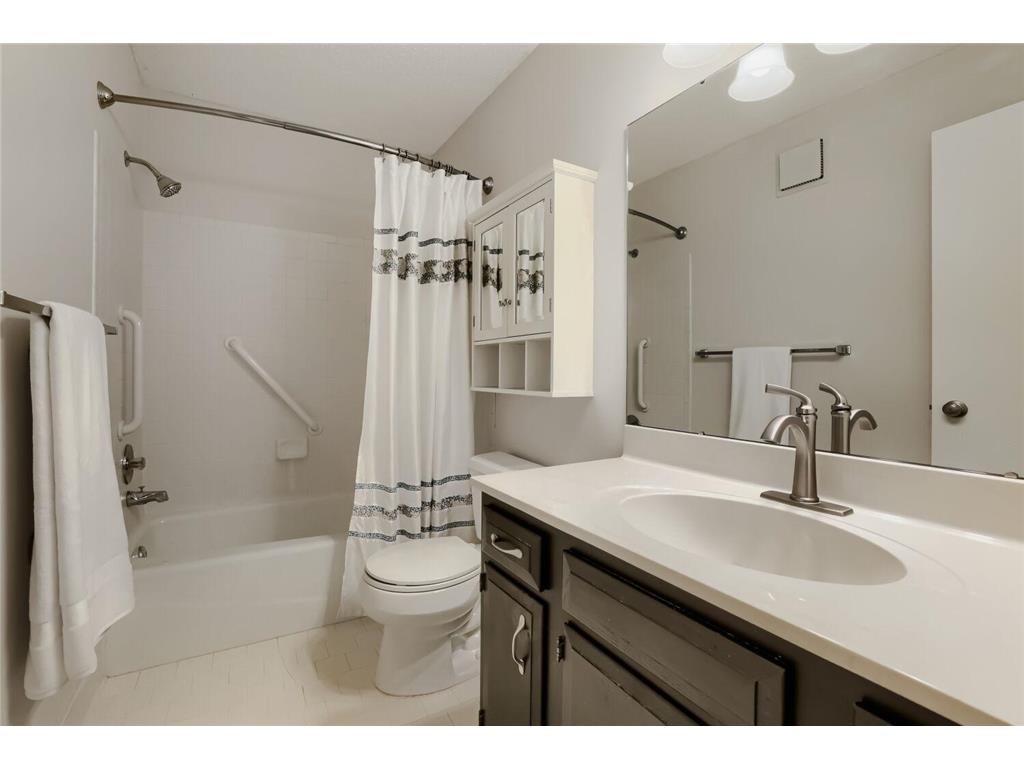 9700 Portland Avenue S #126 Bloomington MN 55420 7065022 image15