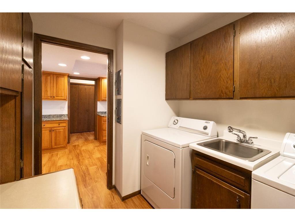 9700 Portland Avenue S #129 Bloomington MN 55420 7046177 image10