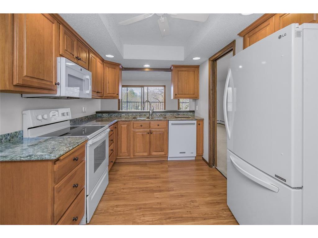 9700 Portland Avenue S #129 Bloomington MN 55420 7046177 image4