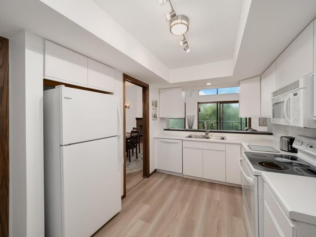 9700 Portland Avenue S #331 Bloomington MN 55420 7066573 image14