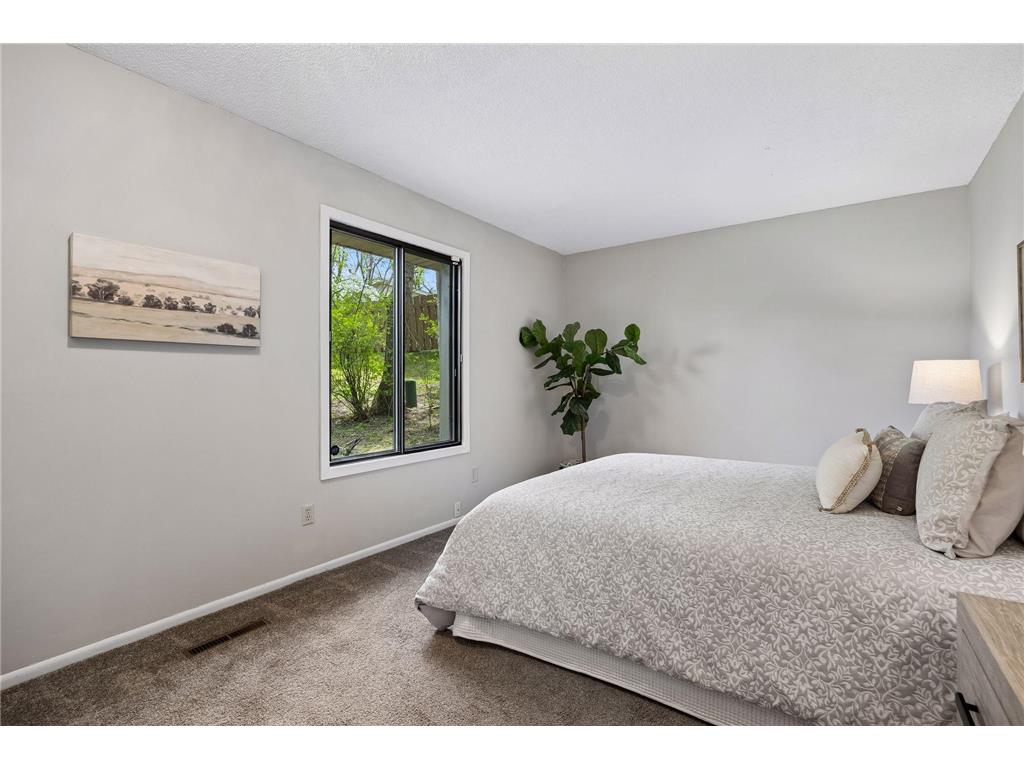 9701 Cimarron Trail Minnetonka MN 55305 7071974 image22