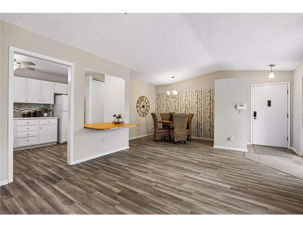 9701 Cimarron Trail Minnetonka MN 55305 7071974 image9