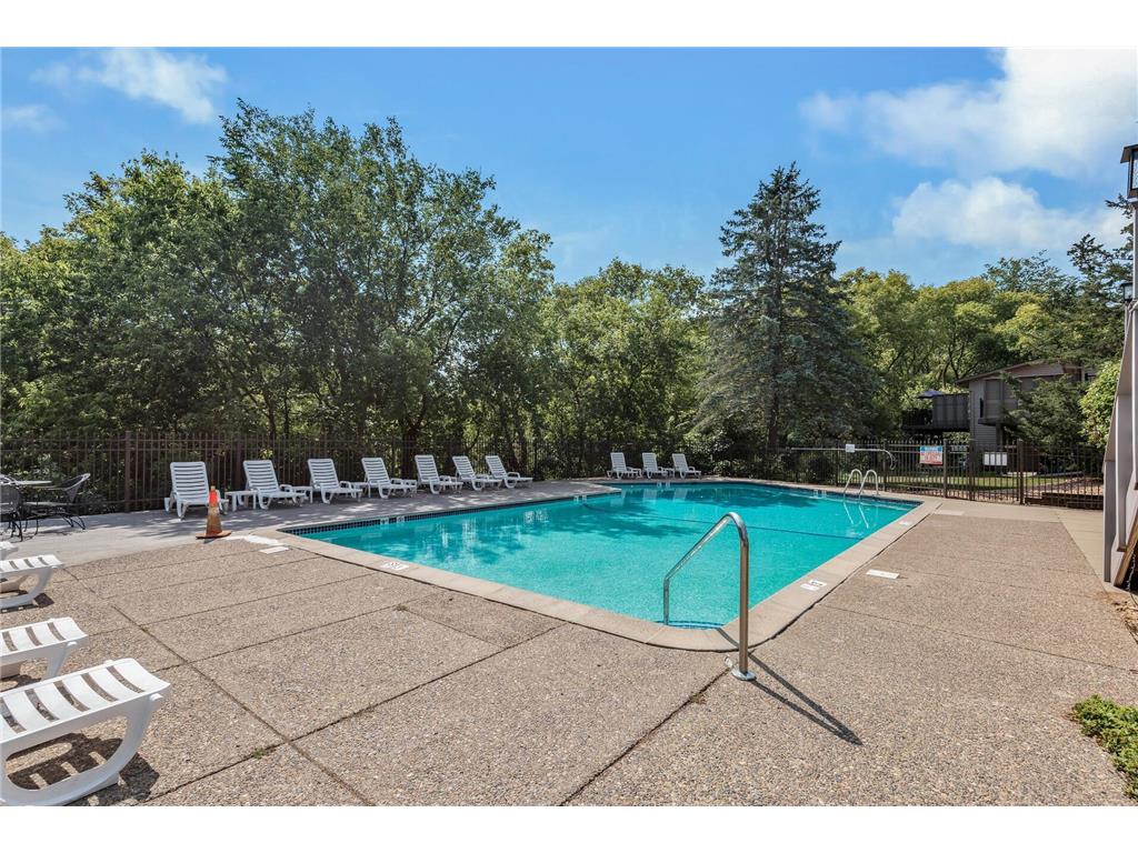 9705 Mill Creek Drive, Eden Prairie, MN, 55347 MLS 6501278 Edina