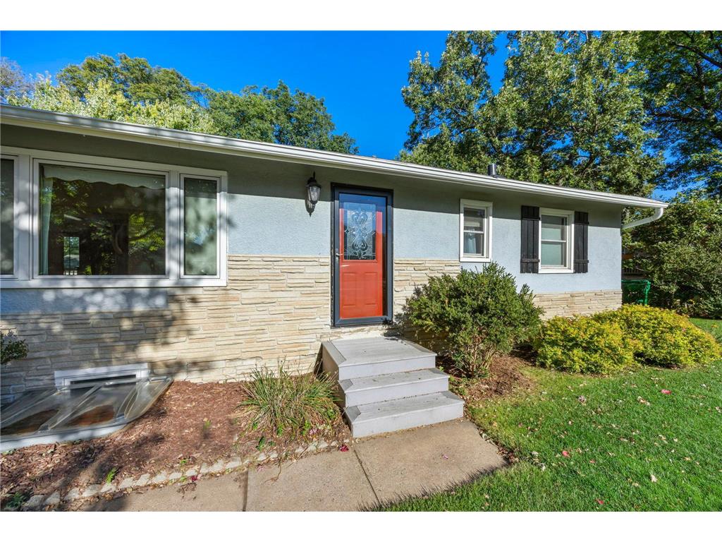 9706 Foley Boulevard NW Coon Rapids MN 55433 7037532 image1