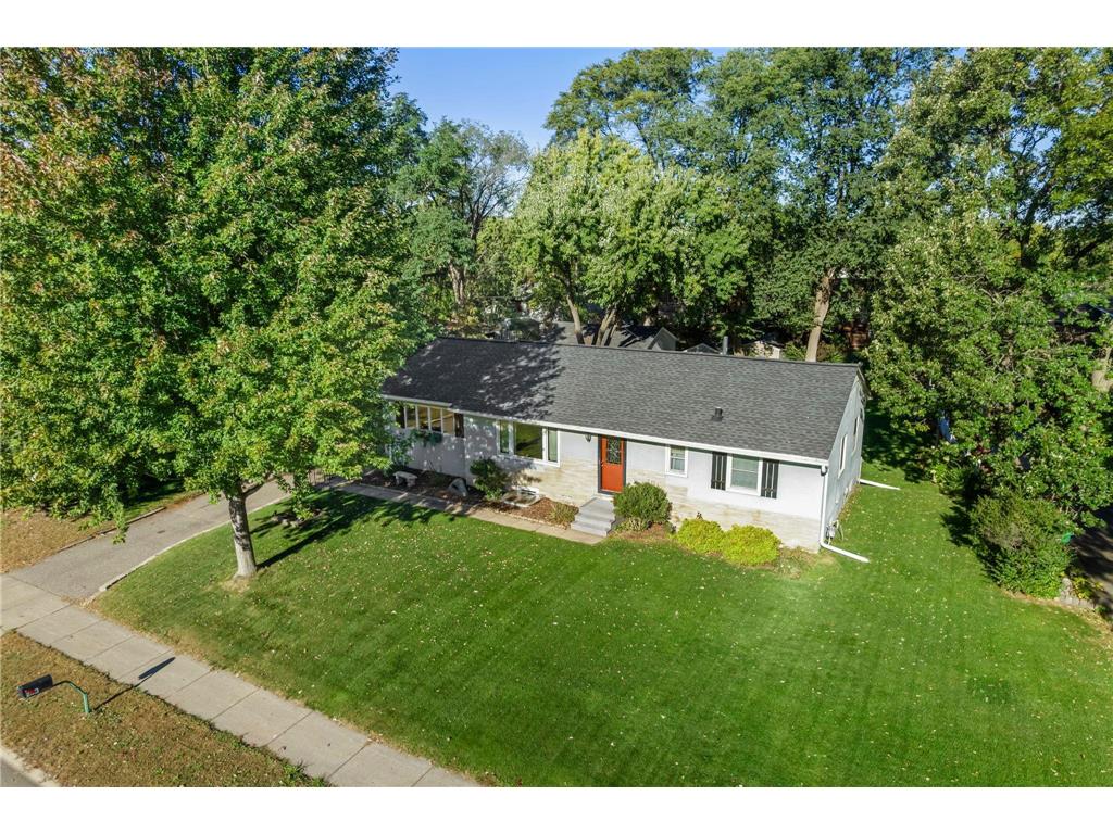 9706 Foley Boulevard NW Coon Rapids MN 55433 7037532 image4