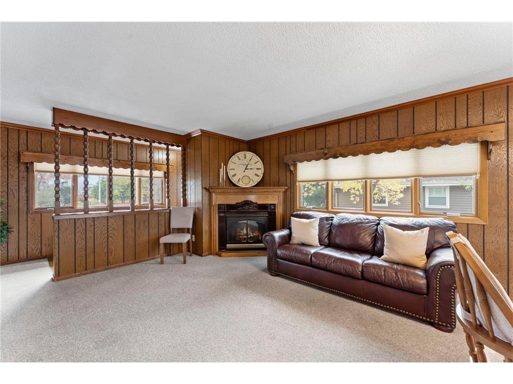 9706 Foley Boulevard NW Coon Rapids MN 55433 7037532 image5