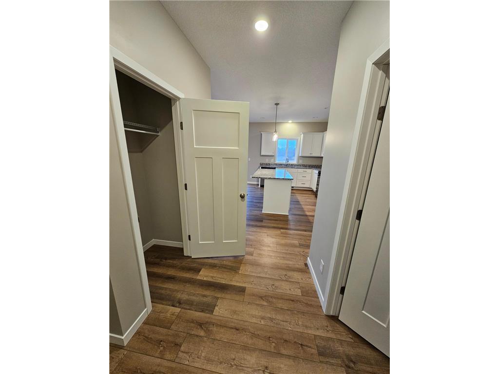 971 45th Avenue NE Saint Cloud MN 56304 6795638 image4