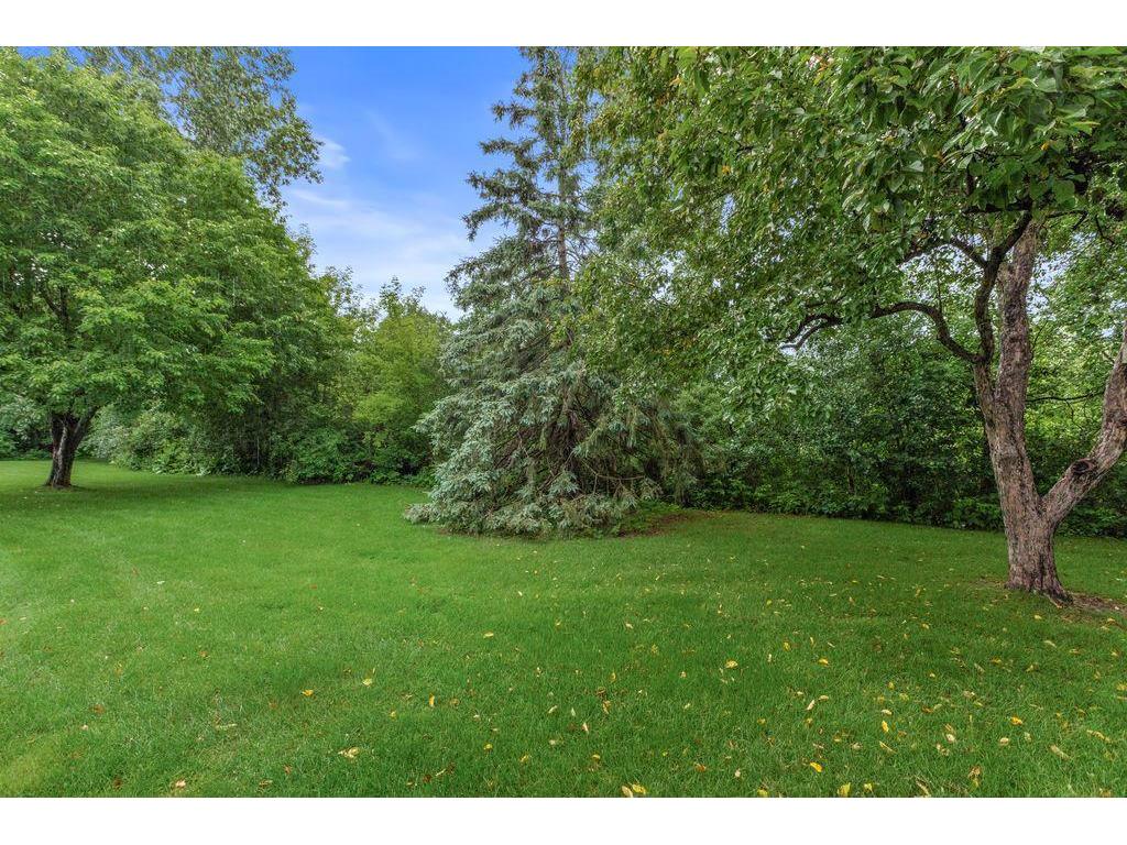 971 Heritage Court E #204 Vadnais Heights MN 55127 7051366 image14